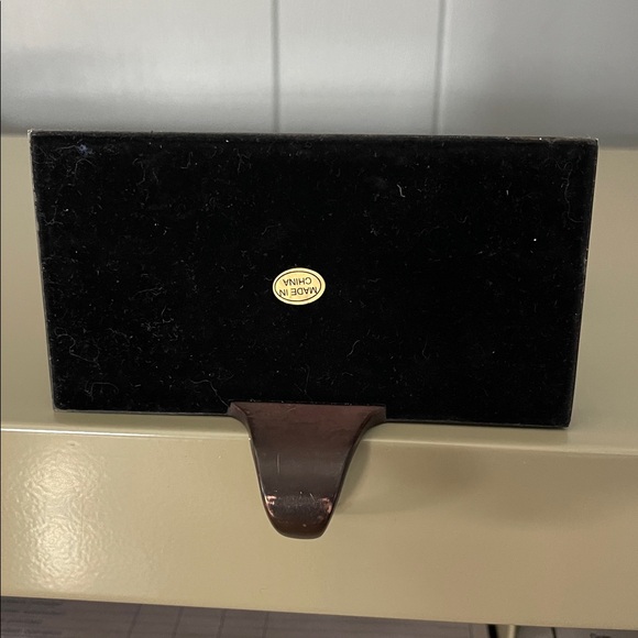 Bronze Moose Stocking Holder - Picture 3 of 7